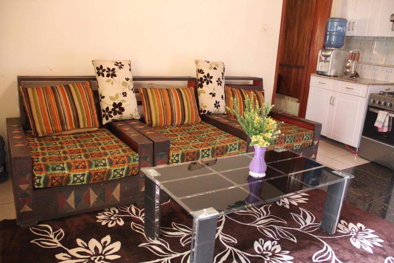 Zebra Boutique Hotel Кигали Екстериор снимка