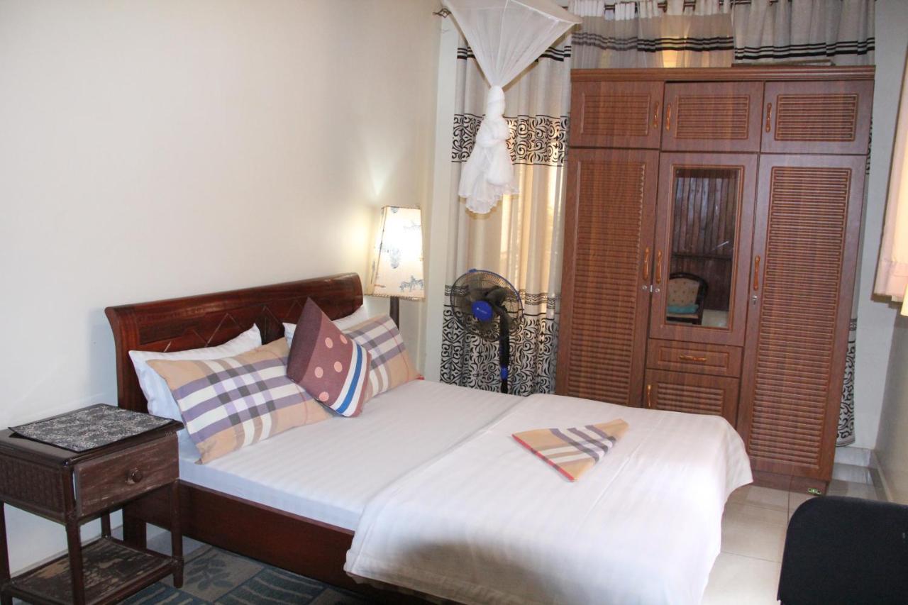 Zebra Boutique Hotel Кигали Екстериор снимка